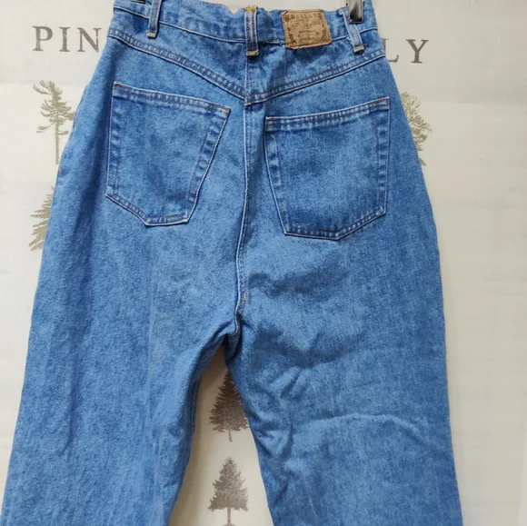 Dallas Vintage High Rise Jeans - 26 - Picture 7 of 9